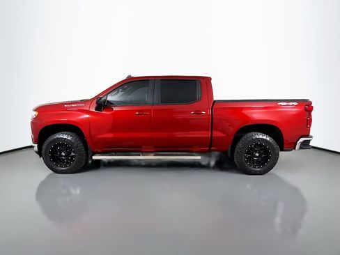 Used 2021 Chevrolet Silverado 1500 LT AWD/4WD image 4