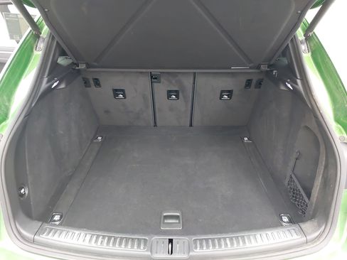 Certified 2021 Porsche Macan S image 14