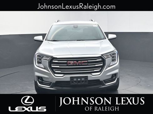Used 2022 GMC Terrain SLT image 4