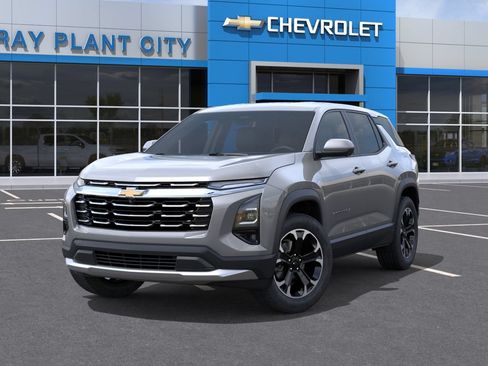 New 2027 Chevrolet Equinox LT w/ Convenience Package II FWD image 6