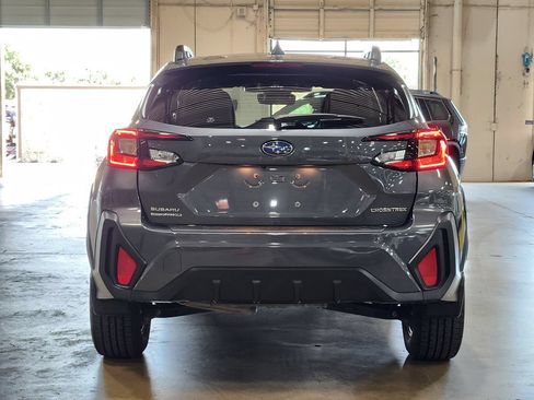 Used 2024 Subaru Crosstrek 2.0i Premium AWD/4WD image 10