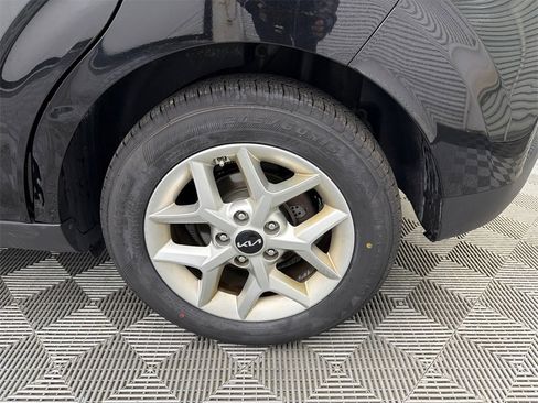 Used 2024 Kia Soul LX w/ Option Group 015 image 20