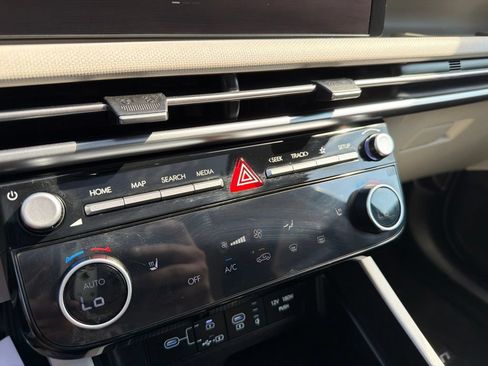Used 2025 Hyundai Tucson SEL FWD image 25