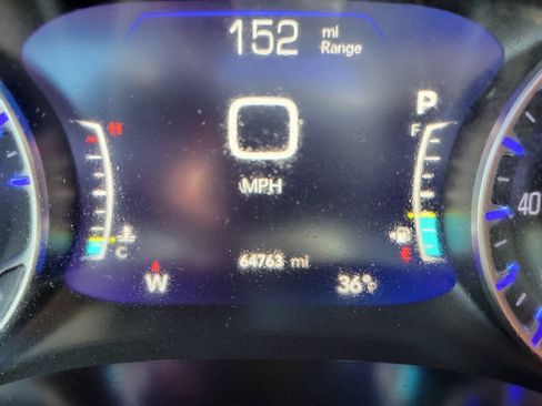 Used 2023 Chrysler Pacifica Touring-L FWD image 22