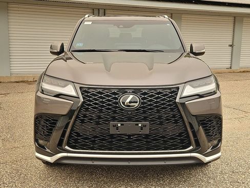 Used 2023 Lexus LX 600 F Sport w/ Accessory Package (P3) AWD/4WD image 9