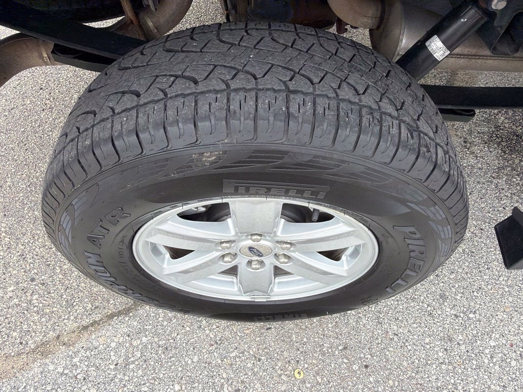 Used 2024 Ford F150 XL w/ Equipment Group 103A High AWD/4WD image 19
