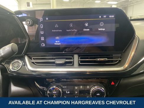 Certified 2024 Chevrolet Trax RS w/ Driver Confidence Package FWD image 18