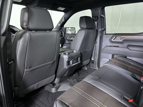 New 2026 Chevrolet Silverado 1500 High Country w/ Midnight Edition AWD/4WD image 21