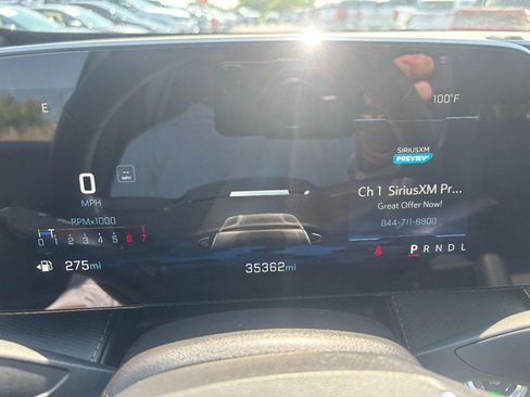 Used 2025 Chevrolet Equinox LT w/ Convenience Package II FWD image 19