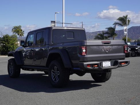 New 2026 Jeep Gladiator Mojave w/ Steel Bumper Group AWD/4WD image 6