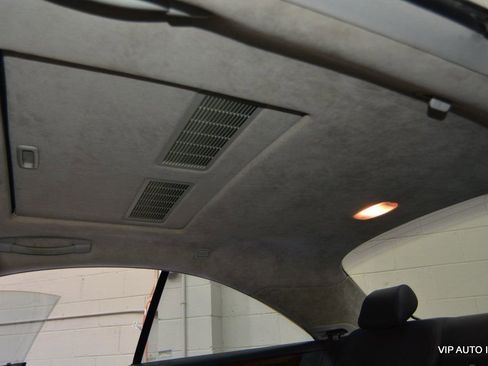 Used 2005 Mercedes-Benz CL 600 image 17