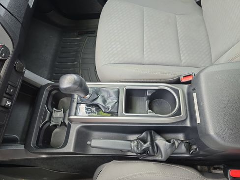 Used 2021 Toyota Tacoma SR5 RWD image 24