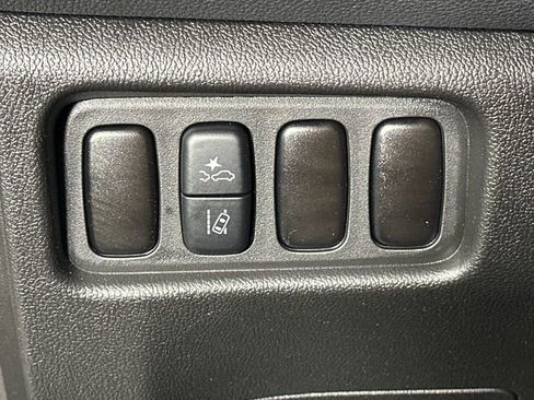 Used 2025 Mitsubishi Outlander Sport ES AWD/4WD image 18