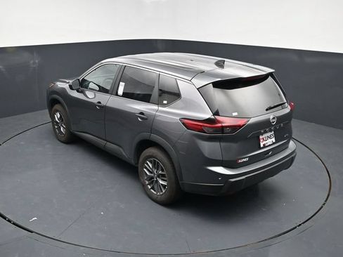Used 2024 Nissan Rogue S AWD/4WD image 16