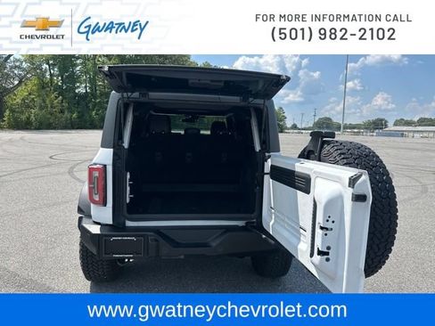 Used 2025 Ford Bronco Outer Banks w/ Sasquatch Package AWD/4WD image 29