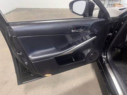 Used 2015 Lexus IS 250 image 21