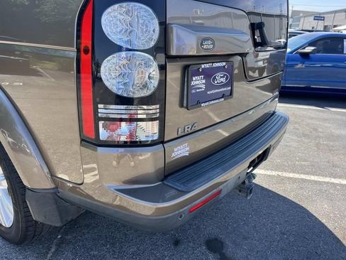 Used 2014 Land Rover LR4 HSE LUX AWD/4WD image 10
