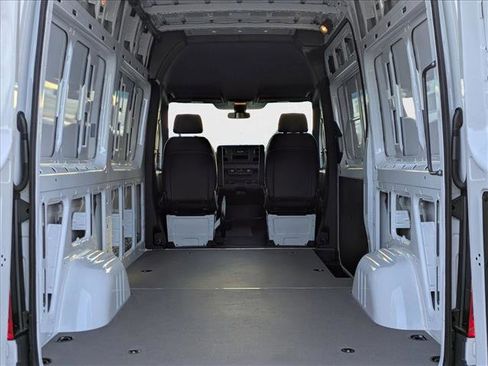 New 2025 Mercedes-Benz Sprinter 2500 image 22