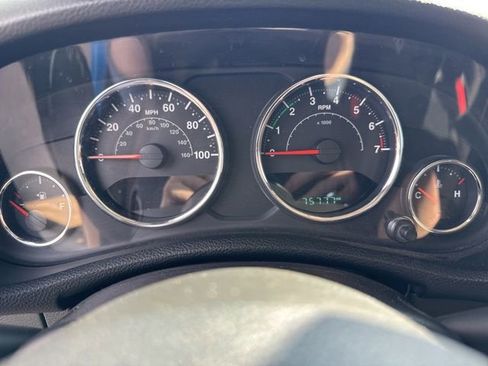 Used 2015 Jeep Wrangler Sport AWD/4WD image 15