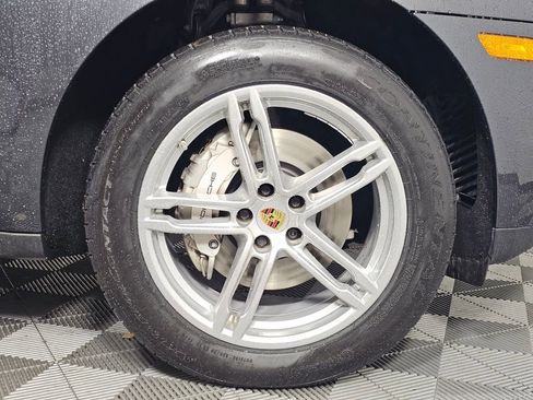 Used 2017 Porsche Macan S AWD/4WD image 9