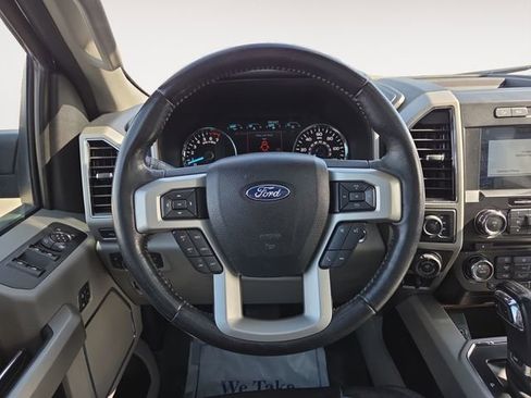 Used 2018 Ford F150 Lariat AWD/4WD image 12