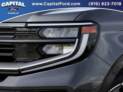 New 2027 Ford Expedition Platinum w/ Platinum Ultimate Package AWD/4WD image 18