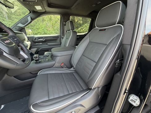 New 2026 GMC Sierra 1500 AT4X AWD/4WD image 21