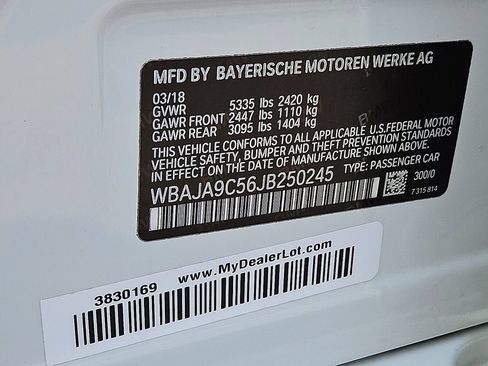 Used 2018 BMW 530e RWD image 26