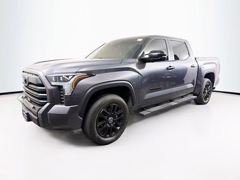Used 2024 Toyota Tundra Limited AWD/4WD image 3