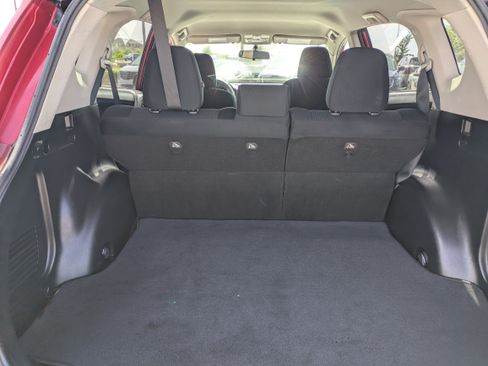 Used 2015 Toyota RAV4 LE AWD/4WD image 11
