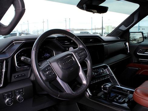 Used 2023 GMC Sierra 1500 Denali Ultimate image 49