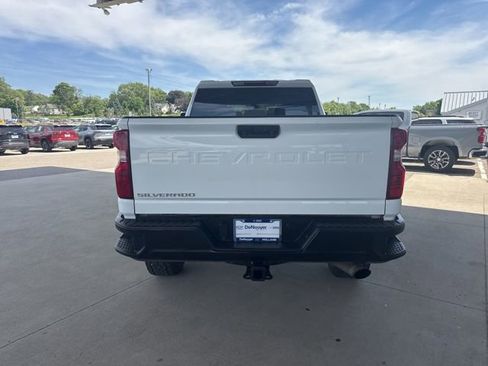 Used 2021 Chevrolet Silverado 3500 W/T w/ WT Convenience Package AWD/4WD image 4