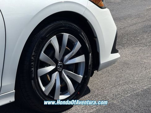Certified 2024 Honda Civic LX image 7