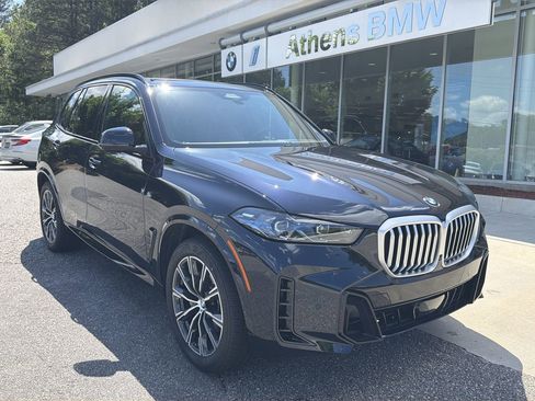 Certified 2026 BMW X5 xDrive40i w/ M Sport Package AWD/4WD image 1