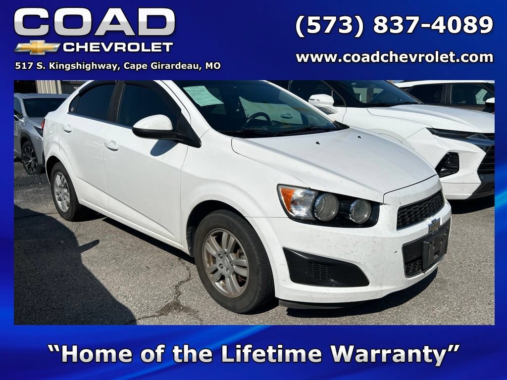 Used 2015 Chevrolet Sonic LT FWD image 1
