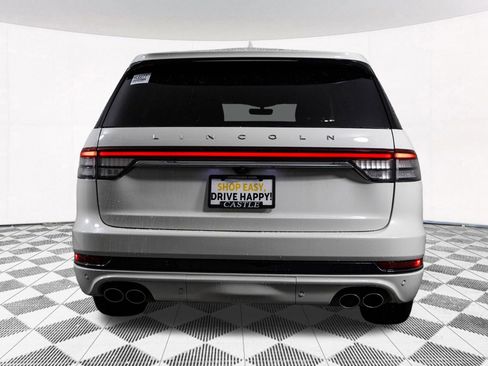 Used 2021 Lincoln Aviator Grand Touring w/ Equipment Group 302A image 13