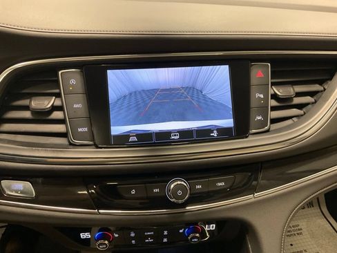 Used 2023 Buick Enclave Essence w/ Experience Buick Package AWD/4WD image 23