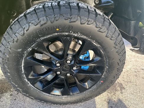 Used 2022 Jeep Wrangler Unlimited Sahara w/ Cold Weather Group AWD/4WD image 35