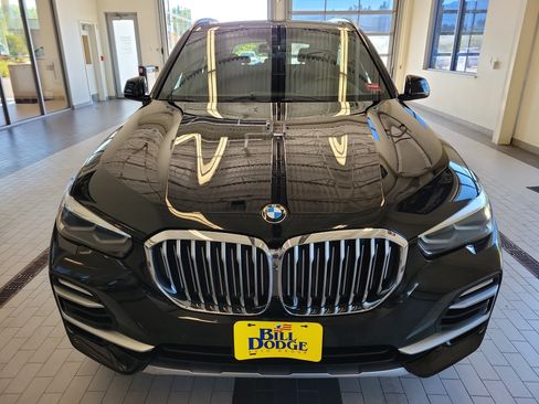Used 2019 BMW X5 xDrive40i w/ Convenience Package AWD/4WD image 2