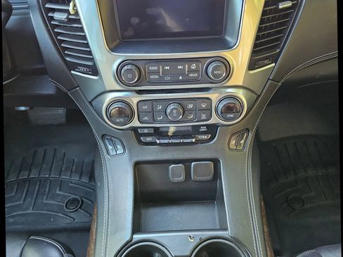 Used 2019 Chevrolet Tahoe LT image 38