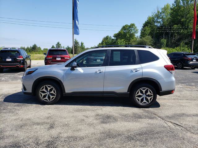 Used 2023 Subaru Forester Premium AWD/4WD image 4