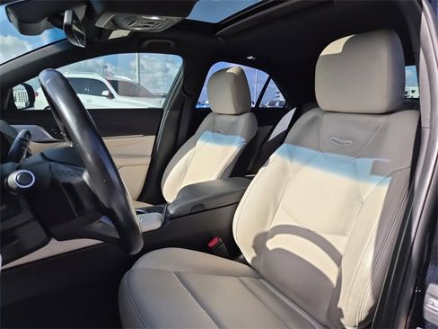 Used 2021 Cadillac CT4 Premium Luxury image 16