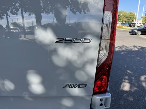 New 2025 Mercedes-Benz Sprinter 2500 image 6