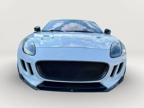 Used 2017 Jaguar F-TYPE R AWD/4WD image 2