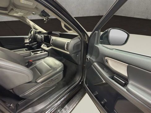 Used 2025 Ford Expedition Max Active image 19