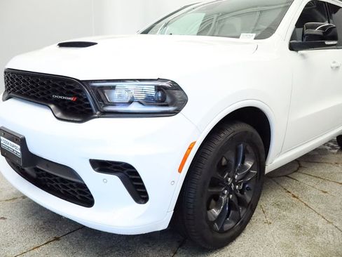 Used 2024 Dodge Durango GT image 10