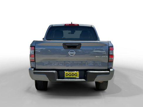 Used 2024 Nissan Frontier SV AWD/4WD image 4