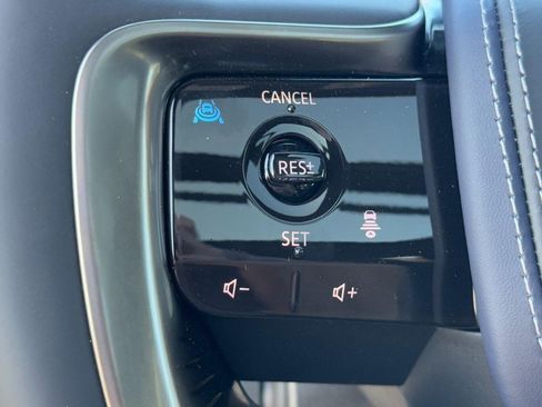 New 2026 INFINITI QX80 4WD image 13