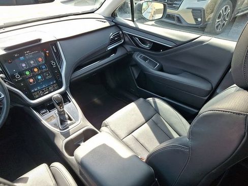 Used 2023 Subaru Outback Limited AWD/4WD image 17