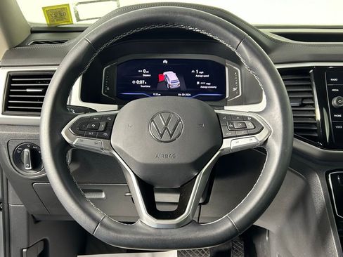 Used 2023 Volkswagen Atlas SEL AWD/4WD image 28